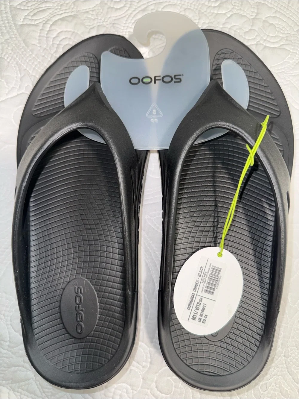 OOFOS Men’s Black Flip-Flops with Neon Accent